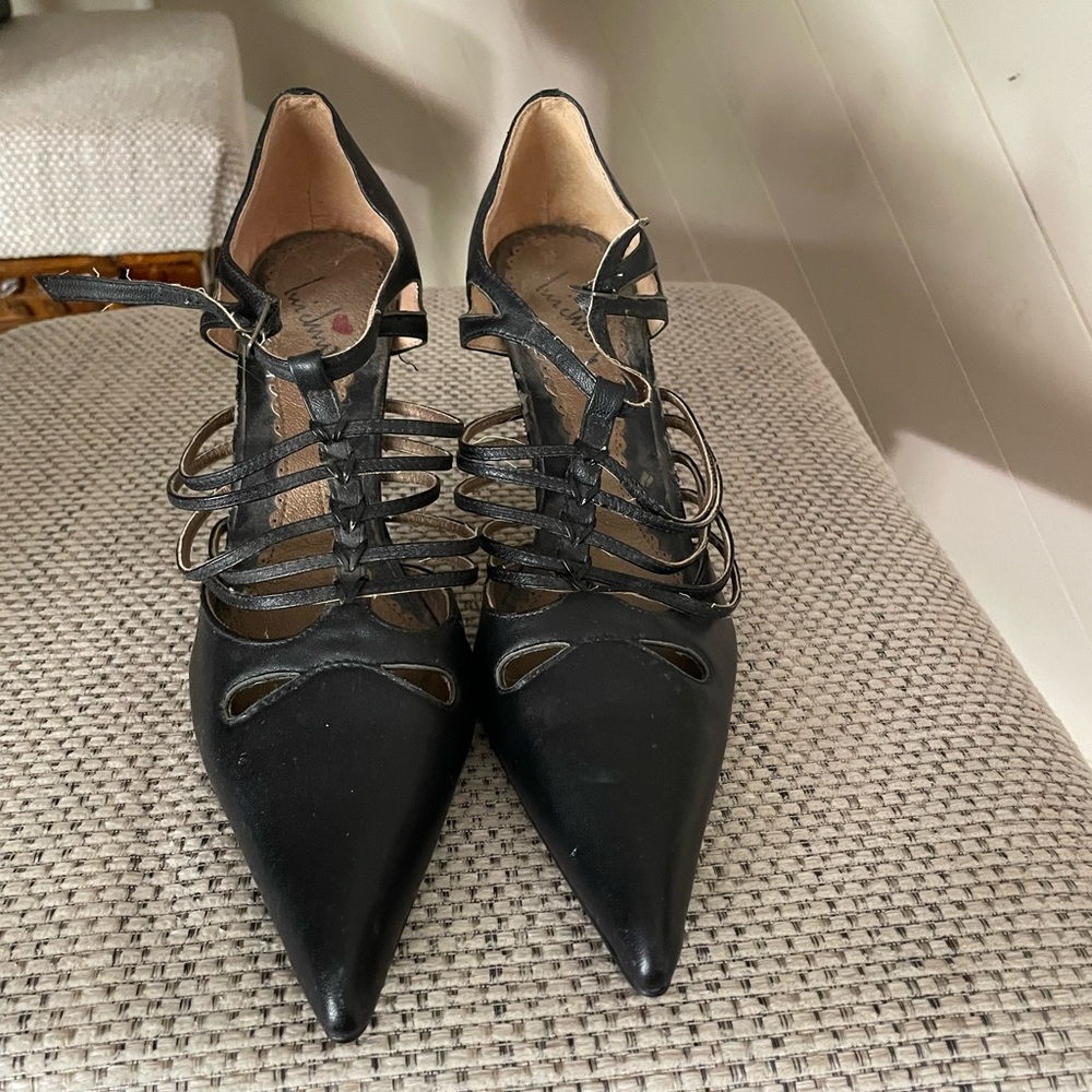 Luichiny Black Strappy Heels